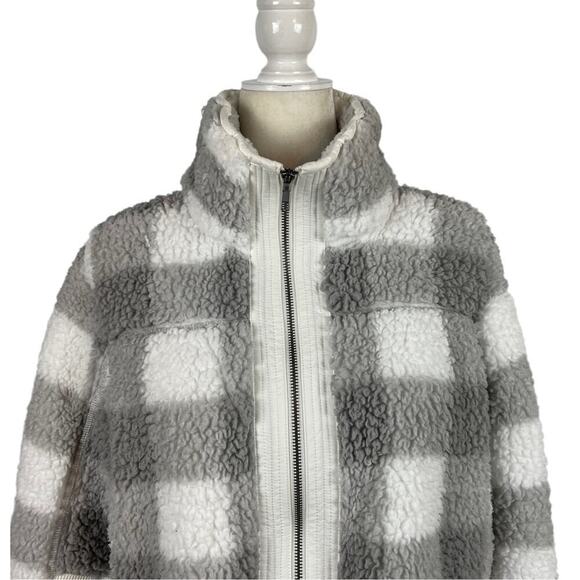 A&F Sherpa Check Fleece Plaid Full Zip Jacket Coat Gray and White Size Medium - Picture 9 of 16